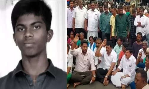 பள்ளி கிணற்றில் மாணவர் மர்ம மரணம்: உறவினர்கள் 2-வது நாளாக போராட்டம்