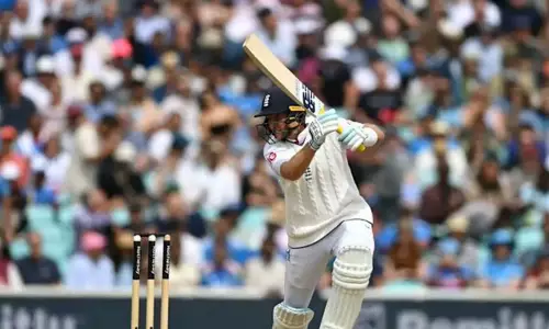 சர்வதேச கிரிக்கெட்: இந்தியாவுக்கு எதிராக மாபெரும் சாதனை படைத்த ஜோ ரூட்