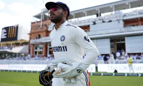 நான் விளையாடுவதை விட அதுதான் எனக்கு முக்கியம் - துருவ் ஜூரெல் நெகிழ்ச்சி பேட்டி