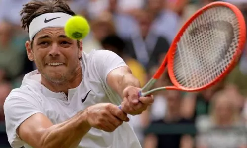 கனடா ஓபன் டென்னிஸ்: டெய்லர் பிரிட்ஸ் காலிறுதிக்கு தகுதி கனடா ஓபன் டென்னிஸ்: டெய்லர் பிரிட்ஸ் காலிறுதிக்கு தகுதி