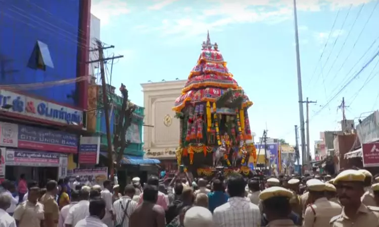 சங்கரன்கோவில் சங்கரநாராயண சுவாமி கோவிலில் ஆடித்தபசு தேரோட்டம் கோலாகலம் சங்கரன்கோவில் சங்கரநாராயண சுவாமி கோவிலில் ஆடித்தபசு தேரோட்டம் கோலாகலம்
