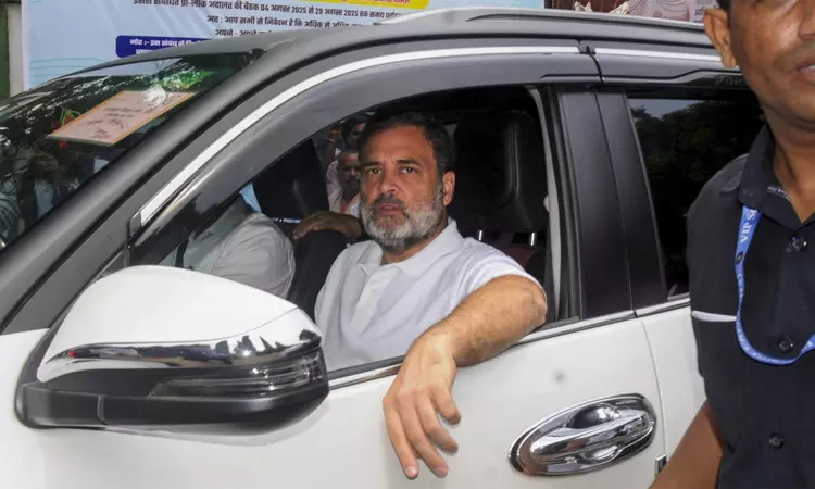 அவதூறு வழக்கு: ராகுல்காந்திக்கு நிபந்தனை ஜாமீன்