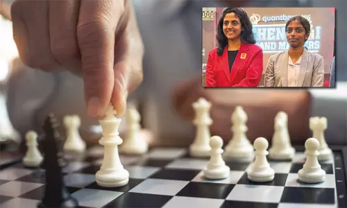 தீ விபத்து எதிரொலி: சென்னை கிராண்ட்மாஸ்டர்ஸ் செஸ் போட்டி இன்று தொடக்கம் தீ விபத்து எதிரொலி: சென்னை கிராண்ட்மாஸ்டர்ஸ் செஸ் போட்டி இன்று தொடக்கம்