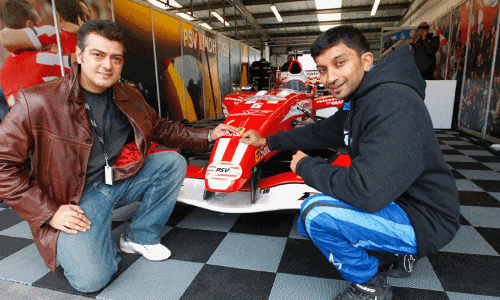 அஜித்குமார் ரேஸிங் அணியில் இணைந்த இந்தியாவின் முதல் எப்1 வீரர்