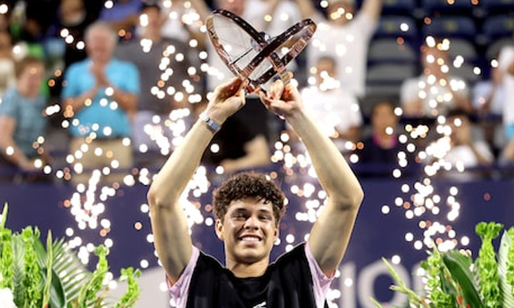 கனடா ஓபன் டென்னிஸ்; சாம்பியன் பட்டம் வென்றார் பென் ஷெல்டன்