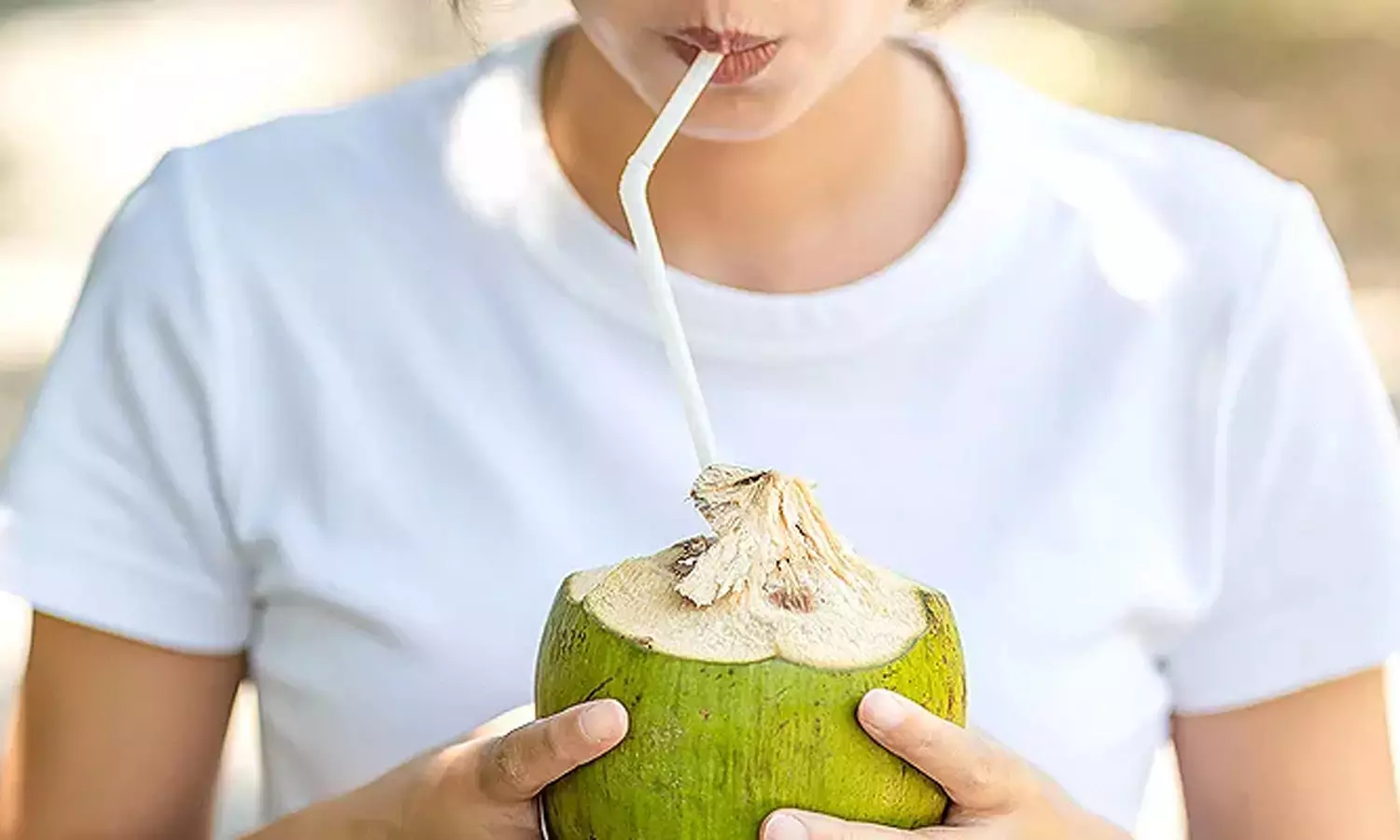 காய்ச்சலின்போது இளநீர் பருகலாமா?