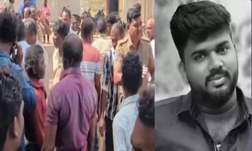 நெல்லையில் வாலிபர் சந்தேக மரணம் கொலை வழக்காக மாற்றம்: 4 பேர் கைது நெல்லையில் வாலிபர் சந்தேக மரணம் கொலை வழக்காக மாற்றம்: 4 பேர் கைது
