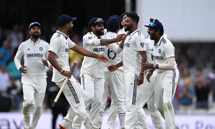 ஆண்டர்சன்-தெண்டுல்கர் டிராபி: பண்ட் மட்டுமல்ல.. எலும்பு முறிவுடன் பேட்டிங் செய்த மற்றொரு இந்திய வீரர்.. தகவல் ஆண்டர்சன்-தெண்டுல்கர் டிராபி: பண்ட் மட்டுமல்ல.. எலும்பு முறிவுடன் பேட்டிங் செய்த மற்றொரு இந்திய வீரர்.. தகவல்