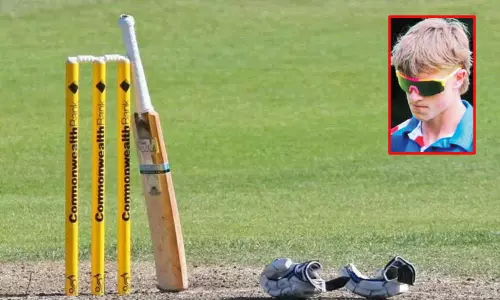 சர்வதேச கிரிக்கெட்டில் 17 வயதில் கேப்டன் பதவி - குரோஷிய வீரர் புதிய சாதனை சர்வதேச கிரிக்கெட்டில் 17 வயதில் கேப்டன் பதவி - குரோஷிய வீரர் புதிய சாதனை