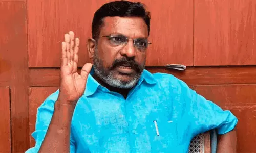 எம்ஜிஆரை அவமதிக்கும் நோக்கத்தில் பேசவில்லை: திருமாவளவன் விளக்கம் எம்ஜிஆரை அவமதிக்கும் நோக்கத்தில் பேசவில்லை: திருமாவளவன் விளக்கம்