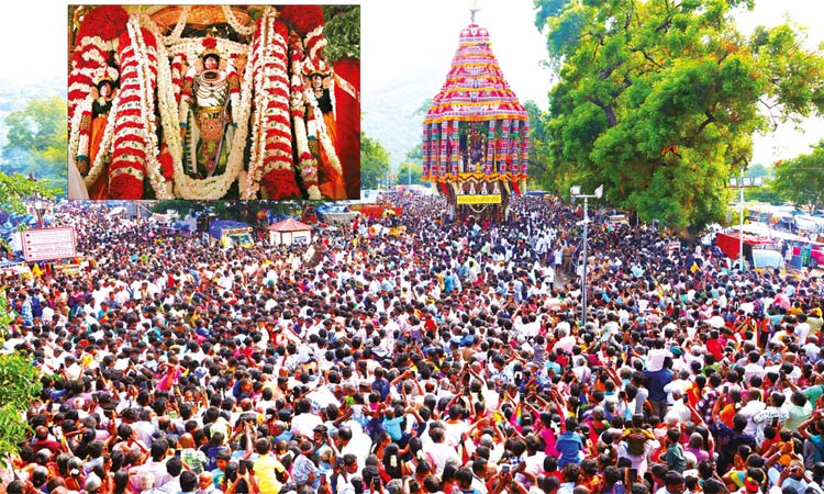 ஆடித்திருவிழா: கள்ளழகர் தேரோட்டம் கோலாகலம்