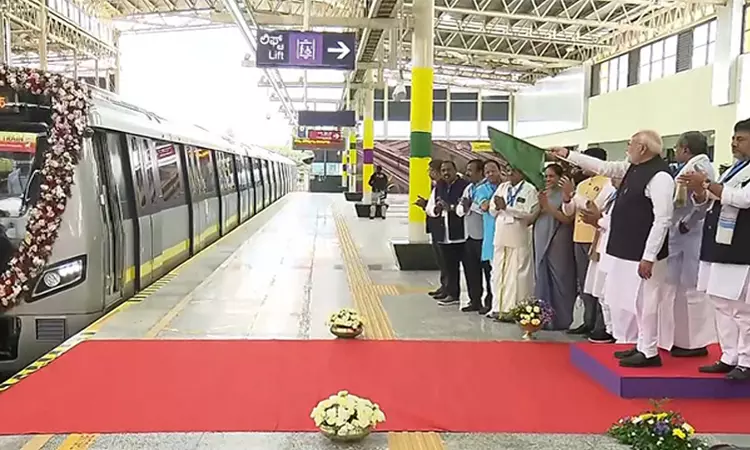பிரதமர் மோடி–பெங்களூருவில் 3 வந்தே பாரத் ரயில், மஞ்சள் வழித்தட மெட்ரோ சேவைதொடங்கி வைப்பு..