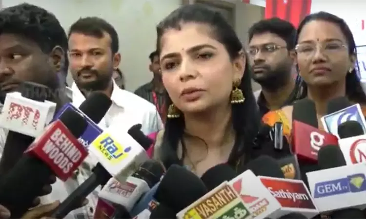 வைரமுத்து குறித்து என்னிடம் கேட்காதீர்கள் - சின்மயி