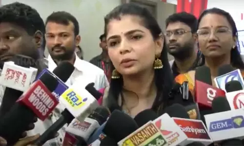 வைரமுத்து குறித்து என்னிடம் கேட்காதீர்கள் - சின்மயி வைரமுத்து குறித்து என்னிடம் கேட்காதீர்கள் - சின்மயி