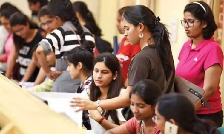 பொறியியல் மாணவர் சேர்க்கைக்கான துணை கலந்தாய்வு... ... இன்றைய முக்கிய செய்திகள் சில வரிகளில்.. 11-08-2025 பொறியியல் மாணவர் சேர்க்கைக்கான துணை கலந்தாய்வு... ... இன்றைய முக்கிய செய்திகள் சில வரிகளில்.. 11-08-2025