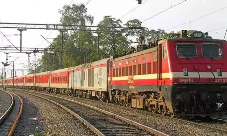திருச்சி வழியாக செல்லும் ரெயில்கள் சேவையில் மாற்றம்