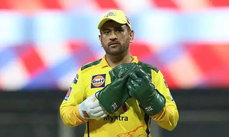 ரூ.100 கோடி நஷ்ட ஈடு கேட்டு வழக்கு: கிரிக்கெட் வீரர் தோனியிடம் வாக்குமூலம் பதிவு செய்ய வக்கீல் ஆணையர்