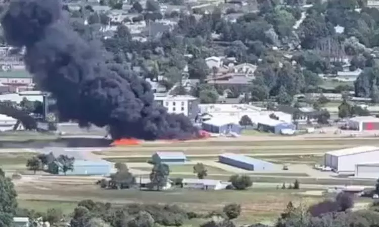 தரையிறங்கும் போது விபத்தில் சிக்கிய விமானம்: அமெரிக்க ஏர்போர்ட்டில் பரபரப்பு தரையிறங்கும் போது விபத்தில் சிக்கிய விமானம்: அமெரிக்க ஏர்போர்ட்டில் பரபரப்பு