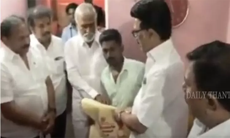 வீடு தேடி வரும் ரேஷன் பொருட்கள்: ‘முதலமைச்சரின் தாயுமானவர் திட்டம்’ தொடங்கி வைப்பு