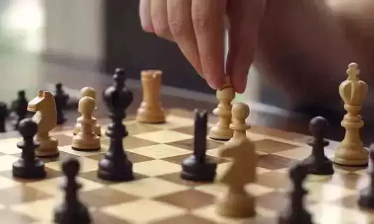 சென்னை கிராண்ட்மாஸ்டர்ஸ் செஸ்: வைஷாலியை வீழ்த்திய ஹரிகா சென்னை கிராண்ட்மாஸ்டர்ஸ் செஸ்: வைஷாலியை வீழ்த்திய ஹரிகா