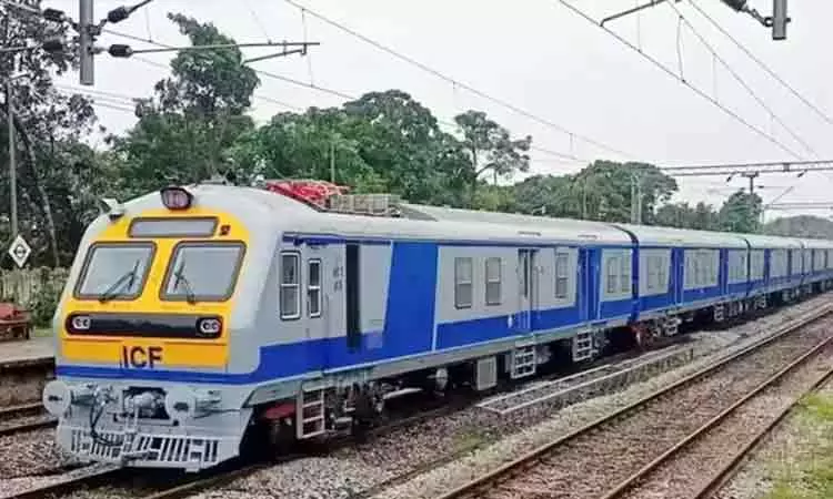 ஆடிக் கிருத்திகை: அரக்கோணம்- திருத்தணி இடையே சிறப்பு மெமு ரெயில் இயக்கம்