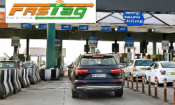 சுங்கக் கட்டண பாஸ்டாக் பாஸ் இன்று முதல் அமல்