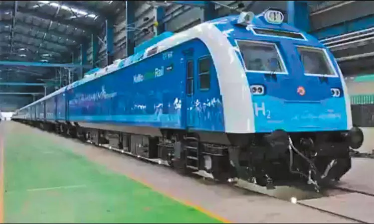 சென்னை ஐ.சி.எப். ஆலையில் ஹைட்ரஜன் ரெயில் தயாரிப்பு பணி நிறைவு