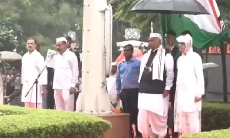 காங்கிரஸ் அலுவலகத்தில் சுதந்திர தின விழா ... ... இன்றைய முக்கிய செய்திகள் சில வரிகளில்.. 15-08-2025