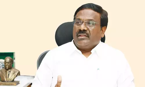 பாமகவில் நிறுவனருக்கு எந்த அதிகாரமும் கிடையாது -  பாலு பேட்டி