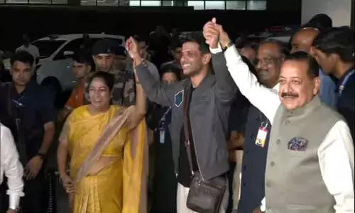 இந்தியாவுக்கு வந்து சேர்ந்த சுபான்ஷு சுக்லாவுக்கு உற்சாக வரவேற்பு