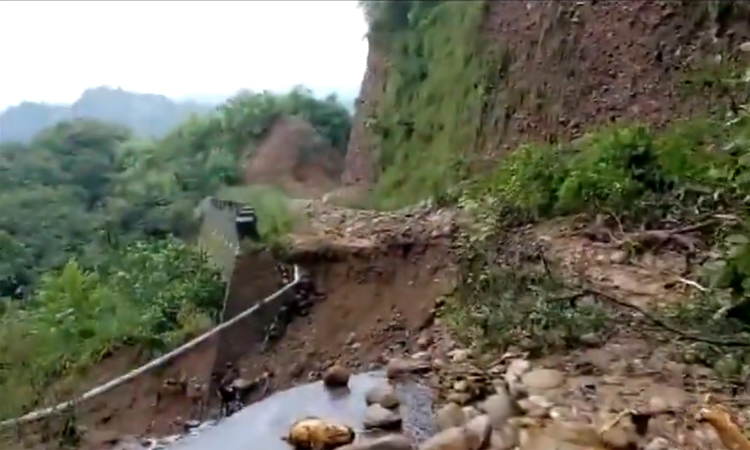 ஜம்மு காஷ்மீரில் மீண்டும் மேக வெடிப்பு: 4 பேர் பலி