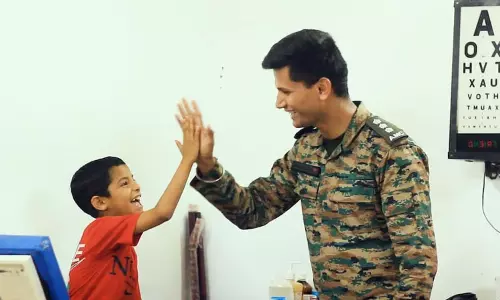 8 ஆண்டுகளாக பேச முடியாத சிறுவனை பேசவைத்த ராணுவ டாக்டர்