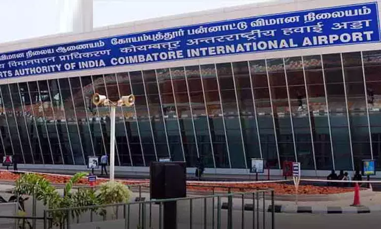 சார்ஜாவில் இருந்து கோவைக்கு ரூ.37 லட்சம் மதிப்புள்ள எலெக்ட்ரானிக் பொருட்கள் கடத்தல் - 5 பேரிடம் விசாரணை சார்ஜாவில் இருந்து கோவைக்கு ரூ.37 லட்சம் மதிப்புள்ள எலெக்ட்ரானிக் பொருட்கள் கடத்தல் - 5 பேரிடம் விசாரணை