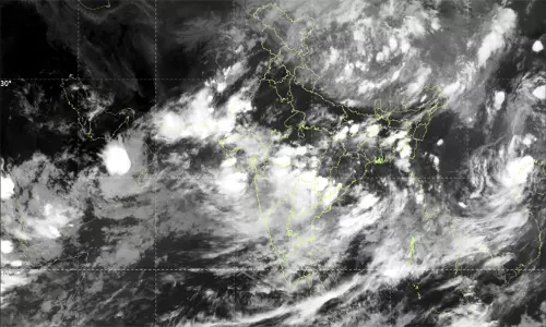 காற்றழுத்த தாழ்வுபகுதி காற்றழுத்த தாழ்வு மண்டலமாக வலுப்பெற்றது காற்றழுத்த தாழ்வுபகுதி காற்றழுத்த தாழ்வு மண்டலமாக வலுப்பெற்றது