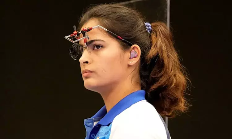 ஆசிய துப்பாக்கி சுடுதல்: வெண்கலம் வென்ற மனு பாக்கர் ஆசிய துப்பாக்கி சுடுதல்: வெண்கலம் வென்ற மனு பாக்கர்