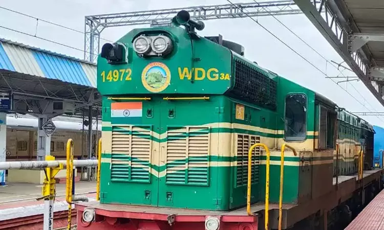 பாலக்காடு-திருச்செந்தூர் ரெயில் கோவில்பட்டியுடன் நிறுத்தம் பாலக்காடு-திருச்செந்தூர் ரெயில் கோவில்பட்டியுடன் நிறுத்தம்