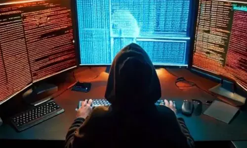 பங்கு வர்த்தகத்தில் முதலீடு.. கம்ப்யூட்டர் என்ஜினீயர்கள் உள்ளிட்டோரிடம் ரூ.11 கோடி மோசடி செய்த மர்ம நபர்கள்