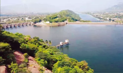 5-வது முறையாக முழு கொள்ளளவை எட்டிய மேட்டூர் அணை 5-வது முறையாக முழு கொள்ளளவை எட்டிய மேட்டூர் அணை