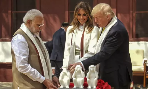 உக்ரைன் - ரஷியா போரை முடிவுக்கு கொண்டுவரவே இந்தியா மீது வரி; சொல்கிறது அமெரிக்கா உக்ரைன் - ரஷியா போரை முடிவுக்கு கொண்டுவரவே இந்தியா மீது வரி; சொல்கிறது அமெரிக்கா