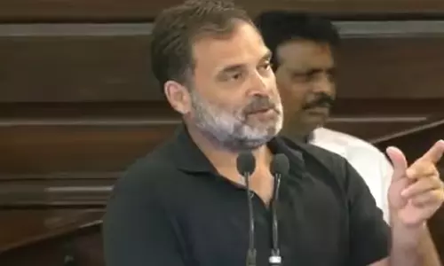 மக்களால் தேர்வு செய்யப்படும் ஒருவரின் பதவி 30 நாட்களில் பறிபோகும்:  ராகுல்காந்தி கண்டனம் மக்களால் தேர்வு செய்யப்படும் ஒருவரின் பதவி 30 நாட்களில் பறிபோகும்:  ராகுல்காந்தி கண்டனம்