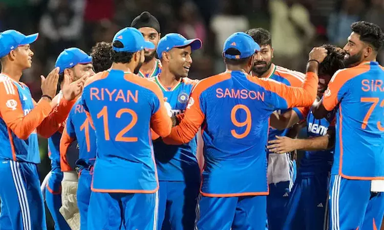 ஆசிய கோப்பை: அந்த 3 பேர் எப்படி வந்தார்கள் என்றே தெரியவில்லை -  இந்திய முன்னாள் வீரர் விமர்சனம்