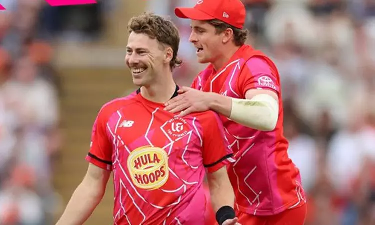 தி ஹண்ட்ரட் லீக் கிரிக்கெட்: பர்மிங்காம் பீனிக்ஸ் அணியை வீழ்த்திய வெல்ஷ் பயர்