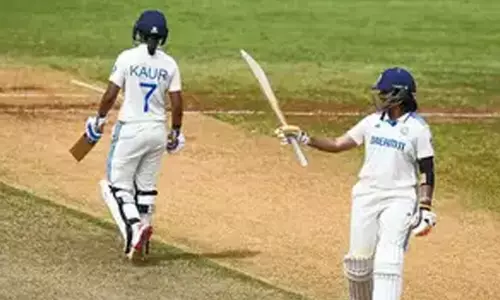 டெஸ்ட் கிரிக்கெட்: ஆஸி.ஏ அணிக்கெதிராக இந்தியா ஏ வலுவான முன்னிலை டெஸ்ட் கிரிக்கெட்: ஆஸி.ஏ அணிக்கெதிராக இந்தியா ஏ வலுவான முன்னிலை