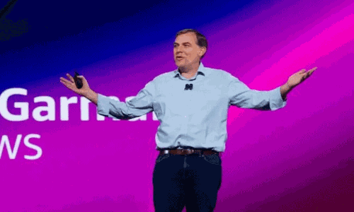 ஏஐ-க்காக இளம் ஊழியர்களை பணி நீக்கம் செய்வது முட்டாள்தனம்: அமேசான் நிறுவன அதிகாரி ஏஐ-க்காக இளம் ஊழியர்களை பணி நீக்கம் செய்வது முட்டாள்தனம்: அமேசான் நிறுவன அதிகாரி