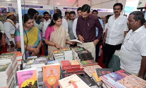 தூத்துக்குடியில் புகைப்படக் கண்காட்சி: கனிமொழி எம்.பி. திறந்து வைத்தார் தூத்துக்குடியில் புகைப்படக் கண்காட்சி: கனிமொழி எம்.பி. திறந்து வைத்தார்