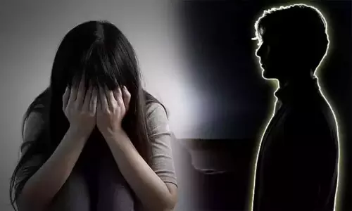 திருமணம் செய்வதாக கூறி சிறுமியை கர்ப்பமாக்கிய வாலிபர்