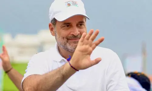 மராட்டியம், கர்நாடகாவை தொடர்ந்து பீகாரிலும் வாக்கு திருட முயற்சி; ராகுல் காந்தி குற்றச்சாட்டு மராட்டியம், கர்நாடகாவை தொடர்ந்து பீகாரிலும் வாக்கு திருட முயற்சி; ராகுல் காந்தி குற்றச்சாட்டு