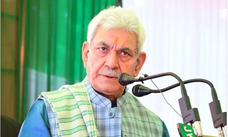 காஷ்மீரில் பயங்கரவாதிகள் பற்றிய அச்சம் ஏறக்குறைய முடிவுக்கு வந்து விட்டது:  கவர்னர் பேச்சு