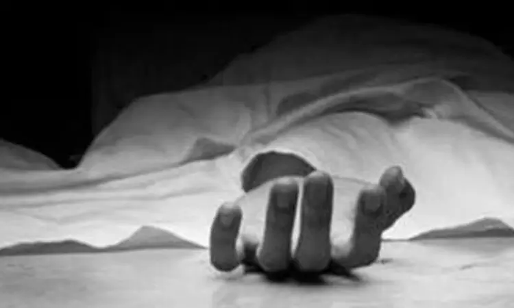 பிச்சை எடுத்த போது மீட்கப்பட்ட சி.ஆர்.பி.எப். வீரர்.. விஷம் குடித்து தற்கொலை.. மனநலம் பாதிப்பா..? பிச்சை எடுத்த போது மீட்கப்பட்ட சி.ஆர்.பி.எப். வீரர்.. விஷம் குடித்து தற்கொலை.. மனநலம் பாதிப்பா..?