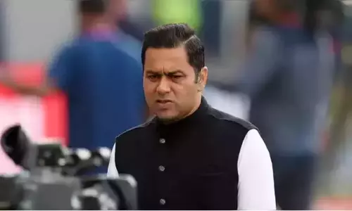 ஆசிய கோப்பை:விடுபட்ட வீரர்களை வைத்து 16 பேர் கொண்ட இந்திய அணியை தேர்வு செய்த ஆகாஷ் சோப்ரா ஆசிய கோப்பை:விடுபட்ட வீரர்களை வைத்து 16 பேர் கொண்ட இந்திய அணியை தேர்வு செய்த ஆகாஷ் சோப்ரா